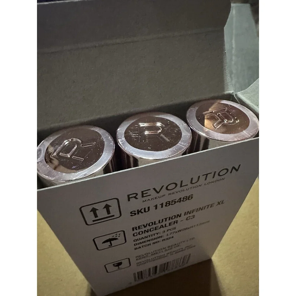 Makeup Revolution Infinite XL Concealer C3 3Pc Lot New